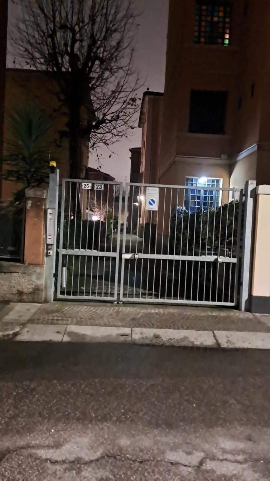 Fiera Bolognina - Komodo - Appartamento Completo Con Giardino E Parcheggio Privato Bologna Eksteriør bilde